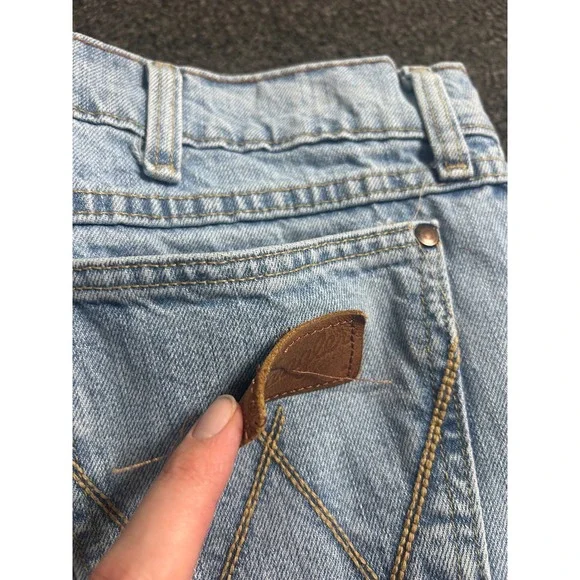 Wrangler Retro Relaxed Bootcut Blue Jeans Mens 34x32 Denim Western Cowboy Ranch - Picture 2 of 10